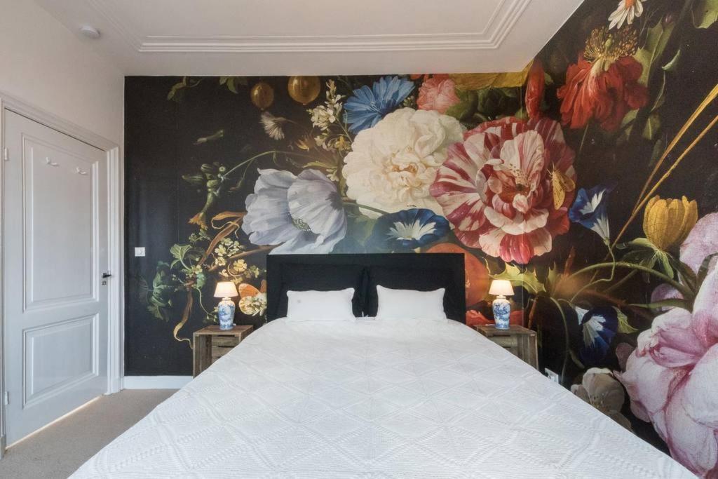 B&B Valkenbos กรุงเฮก ภายนอก รูปภาพ